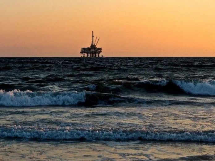 Phát hiện mỏ khí tự nhiên và dầu nhẹ trữ lượng lớn ở ngoài khơi Bờ Biển Ngà