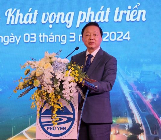 Phó thủ tướng: Phú Yên cần có chiến lược quảng bá xứ sở hoa vàng trên cỏ xanh
