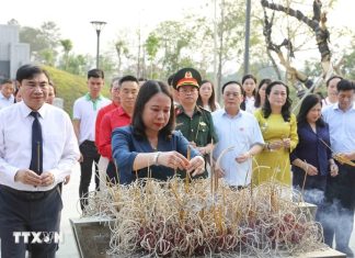 Hoạt động của Quyền Chủ tịch nước Võ Thị Ánh Xuân tại Điện Biên