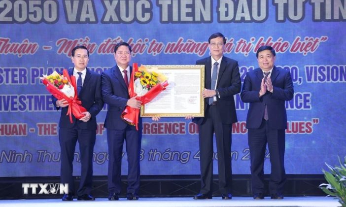 6 min 27 702x420 - Thủ tướng Phạm Minh Chính dự Hội nghị công bố quy hoạch tỉnh Ninh Thuận
