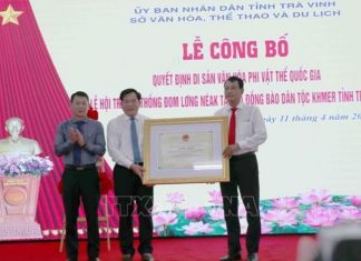 Trà Vinh: Công bố Di sản văn hóa phi vật thể Quốc gia Lễ hội Đom Lơng Neák Tà Trà Vinh: Công bố Di sản văn hóa phi vật thể Quốc gia Lễ hội Đom Lơng Neák Tà