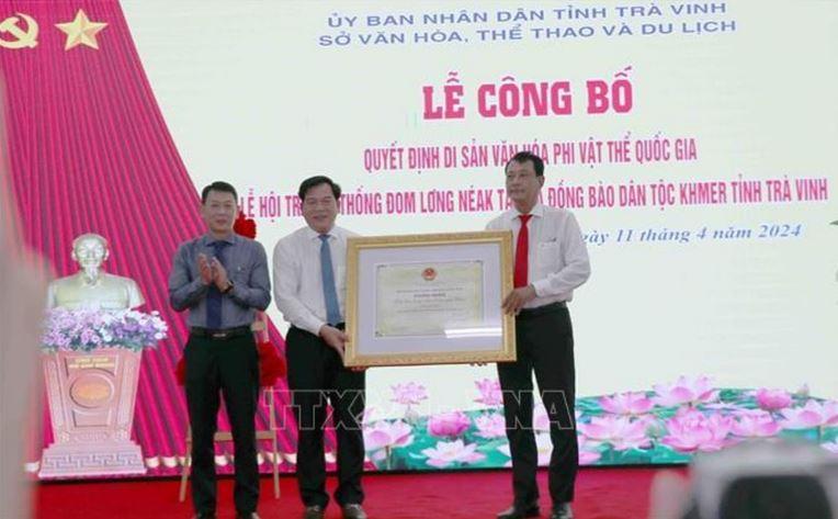 Le hoi Dom Long Neak Ta min - Trà Vinh: Công bố Di sản văn hóa phi vật thể Quốc gia Lễ hội Đom Lơng Neák Tà