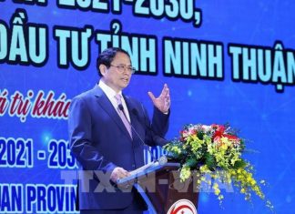 Thủ tướng: Từ một tỉnh 'khó, khô, khổ', Ninh Thuận đã vươn lên, tiến kịp, đi cùng