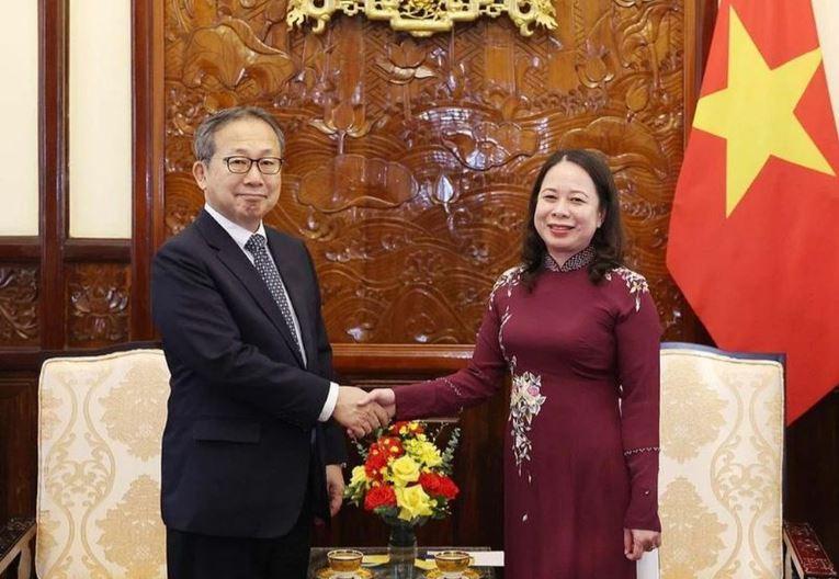 Quyen Chu tich nuoc Vo Thi Anh Xuan tiep Dai su Nhat Ban min - Quyền Chủ tịch nước tiếp Đại sứ Nhật Bản, Đại sứ Cộng hòa Algeria đến chào từ biệt, kết thúc nhiệm kỳ công tác