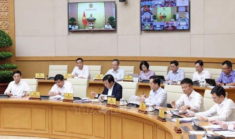 Thu tuong Pham Minh Chinh 2 min - Thủ tướng Phạm Minh Chính: Phấn đấu năm 2024 đạt mục tiêu tăng trưởng 6,5%