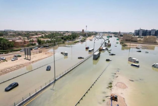 lu lut lich su 2 min 629x420 - Dubai, Ả Rập chìm trong trận bão lớn và lũ lụt lịch sử, nguyên do vì sao?