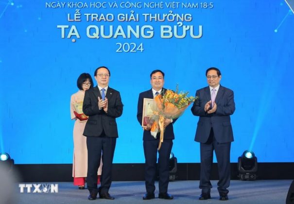 12 min 3 605x420 - Thủ tướng Phạm Minh Chính dự Ngày Khoa học và Công nghệ Việt Nam