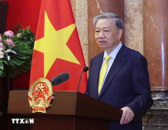 2 min 17 540x420 - Chủ tịch nước Tô Lâm gặp gỡ cán bộ Văn phòng Chủ tịch nước