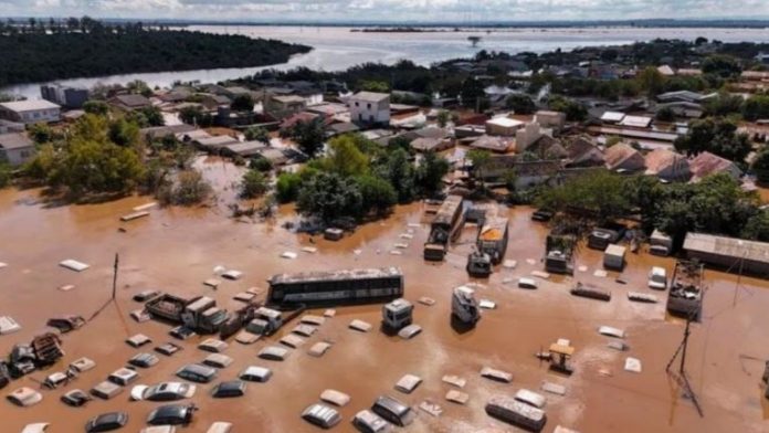 286 người Brazil thiệt mạng và mất tích do lũ lụt 286 người Brazil thiệt mạng và mất tích do lũ lụt