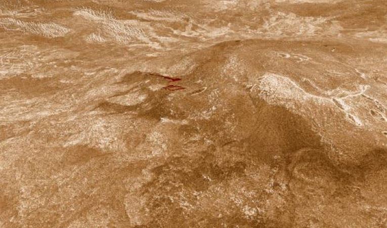 He thong nui Sif Mons min - NASA chụp được hành tinh đang 'sống' tận 30 năm trước?