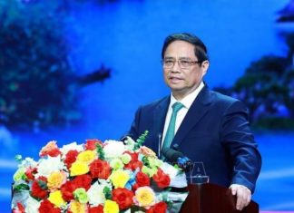 Thủ tướng: Ninh Bình phải thực hiện quy hoạch với ‘1 trọng tâm, 2 quyết tâm, 3 động lực’ Thủ tướng: Ninh Bình phải thực hiện quy hoạch với '1 trọng tâm, 2 quyết tâm, 3 động lực'