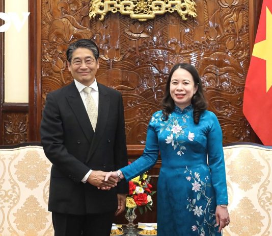 Quyền Chủ tịch nước Võ Thị Ánh Xuân tiếp Đại sứ Nhật Bản trình Quốc thư