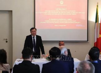 Lễ ra mắt bản dịch tiếng Italy cuốn sách của Tổng Bí thư Nguyễn Phú Trọng Lễ ra mắt bản dịch tiếng Italy cuốn sách của Tổng Bí thư Nguyễn Phú Trọng