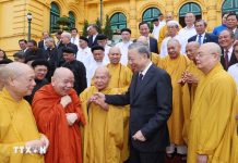 Chủ tịch nước Tô Lâm gặp mặt lãnh đạo các tổ chức tôn giáo