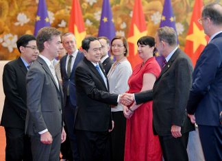 Chủ tịch Quốc hội tiếp Đại sứ EU và các Đại sứ, Đại biện thành viên EU Chủ tịch Quốc hội tiếp Đại sứ EU và các Đại sứ, Đại biện thành viên EU