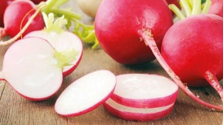 Củ cải đường hỗ trợ giảm huyết áp.