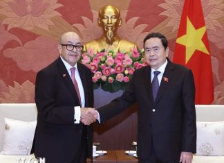 Chủ tịch Quốc hội tiếp Chủ tịch Hiệp hội Tổng Thư ký Nghị viện thế giới