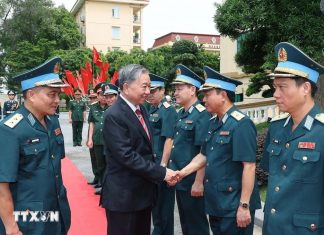 Chủ tịch nước Tô Lâm làm việc tại Bộ Tư lệnh Quân chủng Phòng không-Không quân Chủ tịch nước Tô Lâm làm việc tại Bộ Tư lệnh Quân chủng Phòng không-Không quân