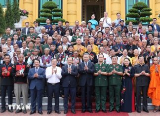 Chủ tịch nước gặp mặt Đoàn đại biểu đồng bào dân tộc khu vực biên giới, hải đảo Chủ tịch nước gặp mặt Đoàn đại biểu đồng bào dân tộc khu vực biên giới, hải đảo