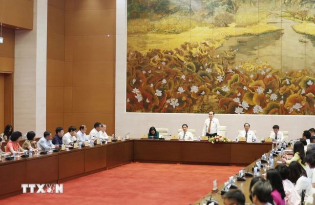 5 min 24 645x420 - Chủ tịch Quốc hội Trần Thanh Mẫn gặp mặt lãnh đạo các cơ quan báo chí