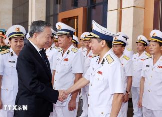 Chủ tịch nước Tô Lâm thăm, làm việc tại Bộ Tư lệnh Quân chủng Hải quân Chủ tịch nước Tô Lâm thăm, làm việc tại Bộ Tư lệnh Quân chủng Hải quân