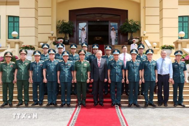 6 min 1 631x420 - Chủ tịch nước Tô Lâm làm việc tại Bộ Tư lệnh Quân chủng Phòng không-Không quân