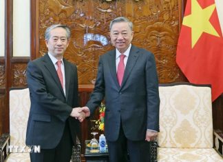 Chủ tịch nước Tô Lâm tiếp Đại sứ Trung Quốc tại Việt Nam Chủ tịch nước Tô Lâm tiếp Đại sứ Trung Quốc tại Việt Nam