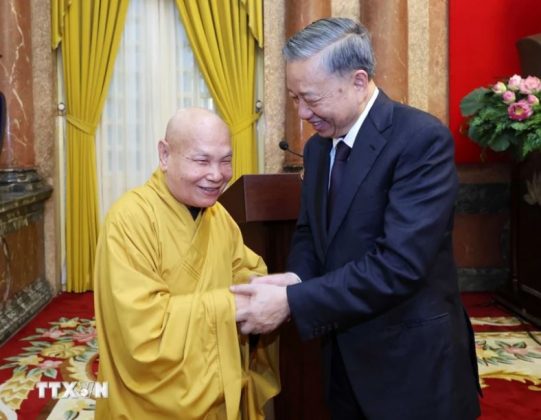 7 min 15 541x420 - Chủ tịch nước Tô Lâm gặp mặt lãnh đạo các tổ chức tôn giáo