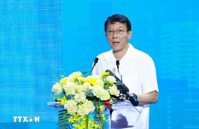 7 min 42 646x420 - Thủ tướng dự hội nghị sơ kết 6 tháng thực hiện Đề án 06 của thành phố Hà Nội