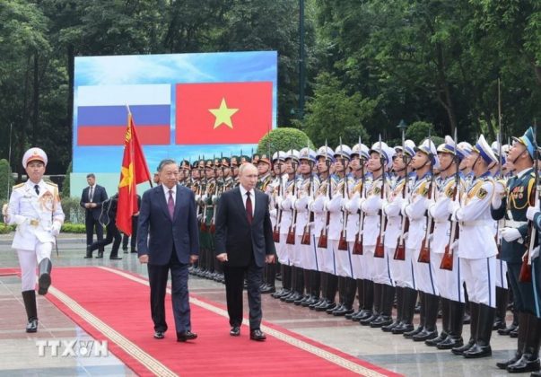8 min 21 603x420 - Lễ đón chính thức Tổng thống Liên bang Nga thăm cấp Nhà nước tới Việt Nam