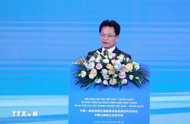 8 min 36 642x420 - Thủ tướng dự hội nghị hợp tác Việt Nam-Trung Quốc phát triển hạ tầng giao thông