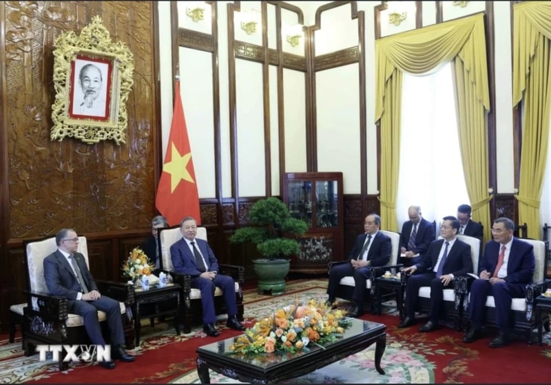 Chu tich nuoc To Lam tiep Dai su min - Chủ tịch nước Tô Lâm tiếp các Đại sứ đến chào từ biệt