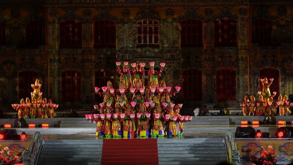 Di san van hoa voi hoi nhap va phat trien 3 min - Thừa Thiên Huế: Di sản văn hóa với hội nhập và phát triển