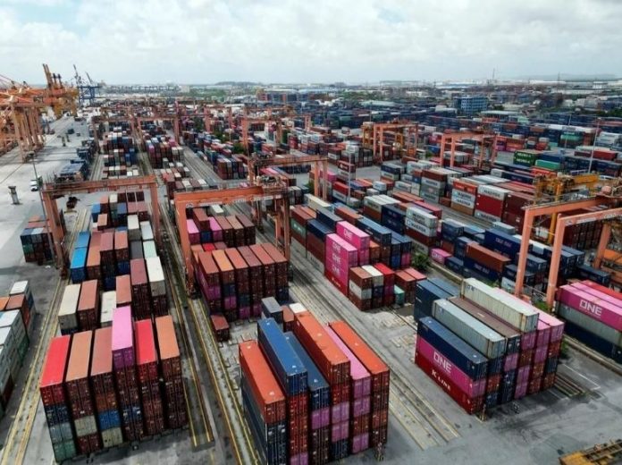 Kinh tế Việt Nam qua góc nhìn quốc tế: Nhiều chỉ dấu tích cực Kinh tế Việt Nam qua góc nhìn quốc tế: Nhiều chỉ dấu tích cực