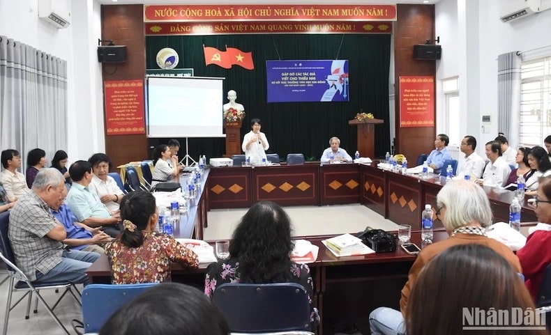 Ban tổ chức kỳ vọng sẽ sớm đón nhận nhiều bản thảo của các nhà văn, tác giả tại Đà Nẵng, tỉnh Quảng Nam gửi tham gia Giải thưởng Văn học Kim Đồng lần thứ I. 