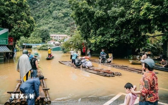 Cao Bằng: Thị trấn Bảo Lâm bị ngập lụt, nhiều nhà dân phải sơ tán