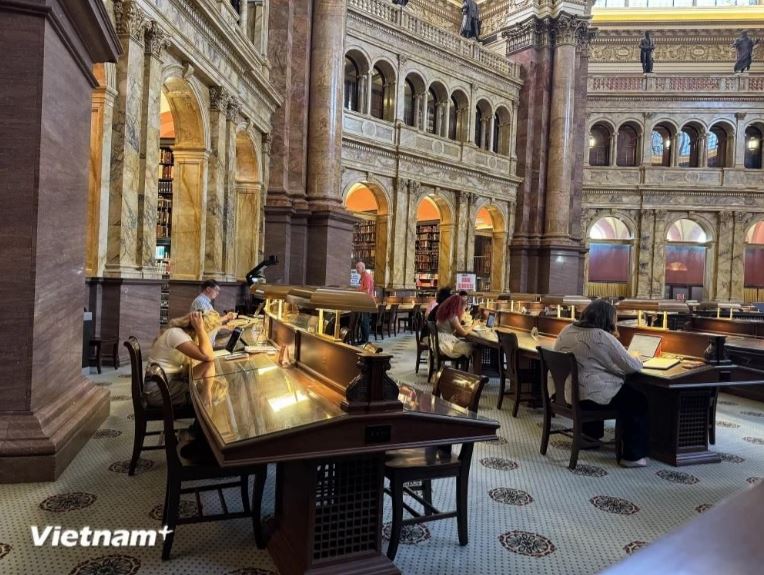 Thu vien Quoc hoi lon nhat the gioi 3 min - Tìm hiểu lịch sử Việt Nam tại Thư viện Quốc hội lớn nhất thế giới