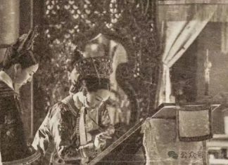 Số phận của cô gái 13 tuổi trở thành người phụ nữ cuối cùng của Hoàng đế Càn Long Số phận của cô gái 13 tuổi trở thành người phụ nữ cuối cùng của Hoàng đế Càn Long