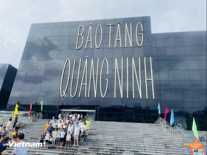 Bảo tàng Quảng Ninh - Kho tàng nghệ thuật, lịch sử sống động của vùng đất mỏ Bảo tàng Quảng Ninh - Kho tàng nghệ thuật, lịch sử sống động của vùng đất mỏ