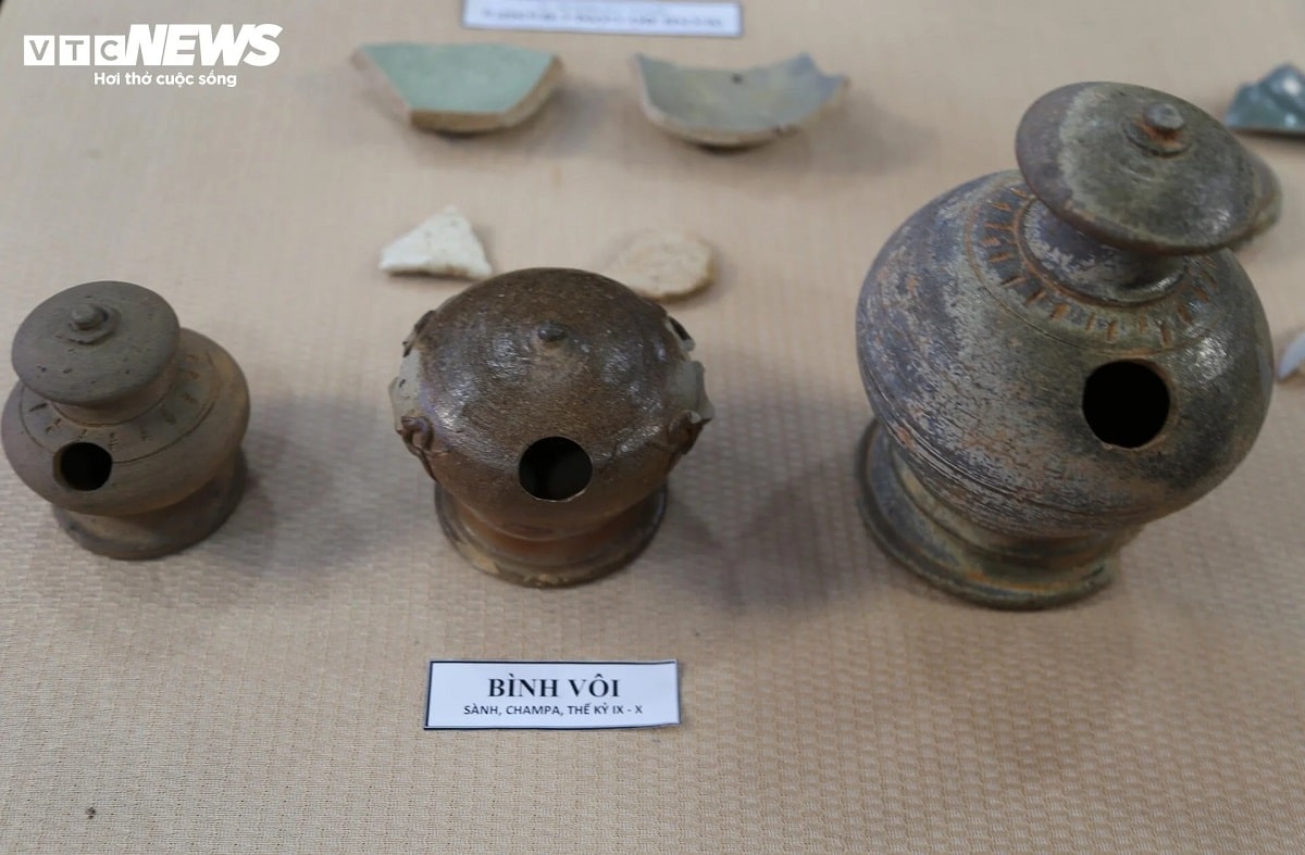 10 min 4 - Hình hài tháp Chăm nghìn tuổi phát lộ sau cuộc khai quật khảo cổ ở Huế