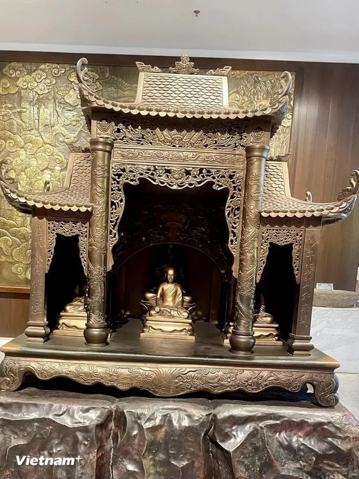 Phòng cổ vật là nơi trưng bày các cổ vật được sưu tầm tại tỉnh Quảng Ninh -h2