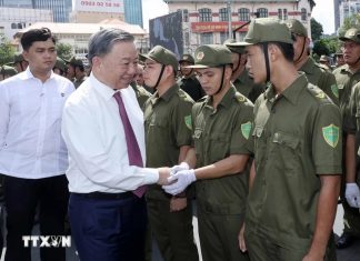 Chủ tịch nước Tô Lâm dự lễ ra mắt Lực lượng bảo vệ an ninh, trật tự ở cơ sở