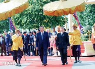 Lễ đón Chủ tịch nước Tô Lâm thăm cấp Nhà nước tới Campuchia