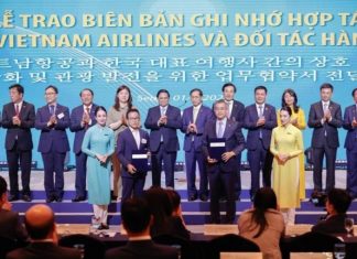 30 năm bay thẳng Hàn Quốc: Vietnam Airlines 'cõng' 15 triệu khách