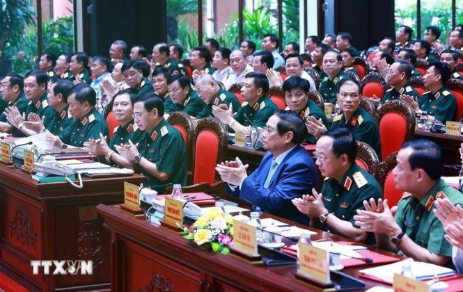 Thủ tướng Phạm Minh Ch&iacute;nh dự Hội nghị Qu&acirc;n ch&iacute;nh to&agrave;n qu&acirc;n 6 th&aacute;ng đầu năm 2024.