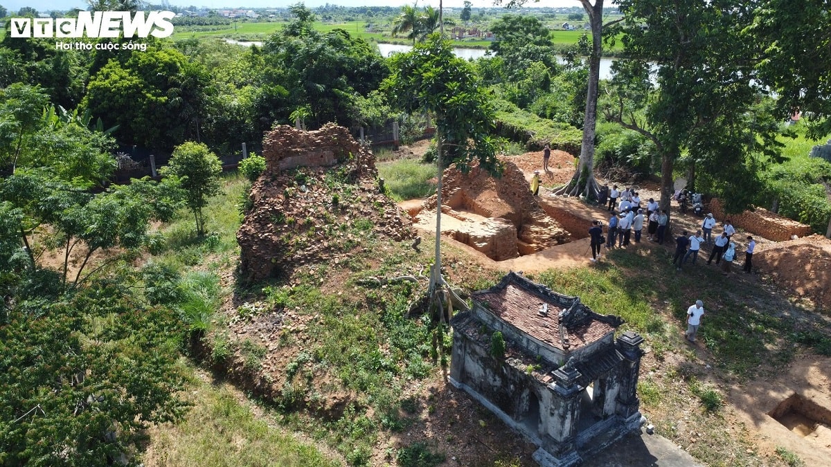 4 min 5 - Hình hài tháp Chăm nghìn tuổi phát lộ sau cuộc khai quật khảo cổ ở Huế
