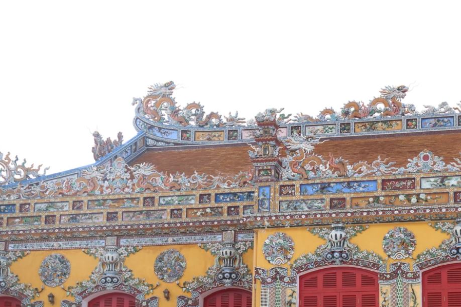 Các góc đao đình rồng là một đặc trưng của kiến trúc các công trình linh thiêng, quan trọng tại Việt Nam, có ảnh hưởng từ văn hóa Đông Á, đặc biệt là Trung Quốc. (Ảnh: Minh Anh/Vietnam+) Các góc đao đình rồng là một đặc trưng của kiến trúc các công trình linh thiêng, quan trọng tại Việt Nam, có ảnh hưởng từ văn hóa Đông Á, đặc biệt là Trung Quốc. (Ảnh: Minh Anh/Vietnam+)