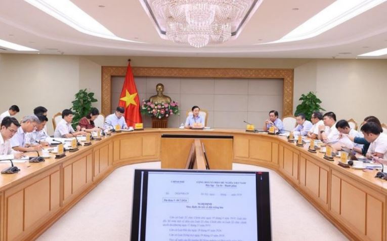 Phó Thủ tướng Trần Hồng Hà yêu cầu bổ sung tiêu chí làm căn cứ cho địa phương khoanh định vùng chuyên trồng lúa, vùng trồng lúa có năng suất, chất lượng cao, vùng trồng lúa có thể chuyển đổi cơ cấu cây trồng, vật nuôi 