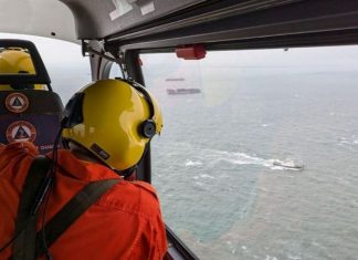 Chìm tàu chở 1,4 triệu lít dầu ở ngoài khơi Philippines
