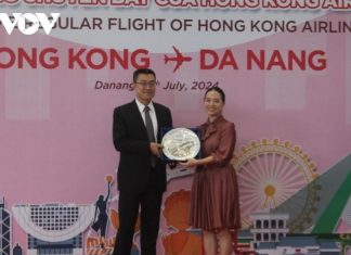 Đón chuyến bay đầu tiên đến Đà Nẵng của Hãng hàng không Hong Kong Airlines Đón chuyến bay đầu tiên đến Đà Nẵng của Hãng hàng không Hong Kong Airlines